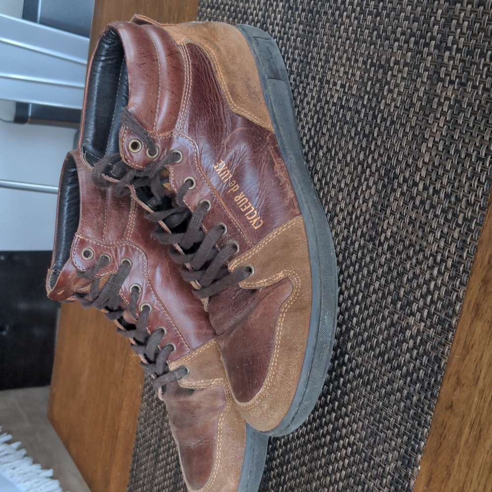 Cycleur de Luxe leather midtop sneakers sz10